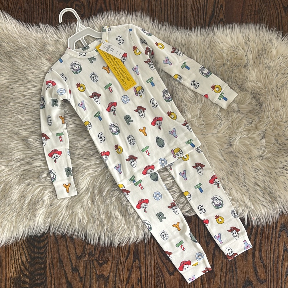 5T NWT BabyGap Disney Toy Story 100% Organic Cotton Pajama Set